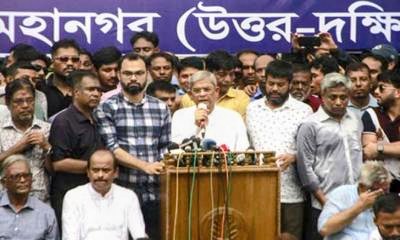 মির্জা ফখরুল ইসলাম  ওবায়দুল কাদের কে হুশিয়ারী দিয়ে বলেন