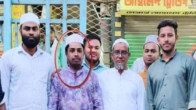 ইসলাম ধর্ম গ্রহণ করলেন সোনাগাজীর পল্লী চিকিৎসক পিংকু বালামী