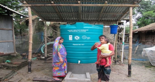 উপকূলীয় পানীয় জল সমস্যার সমাধান বৃষ্টির পানি সংগ্রহ