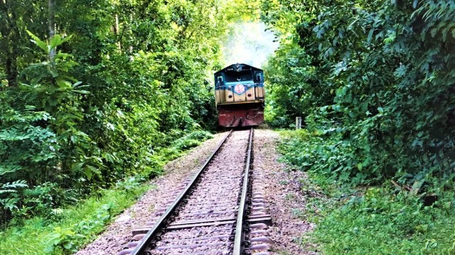 সিলেটের সঙ্গে সারা দেশের ট্রেন যোগাযোগ বন্ধ