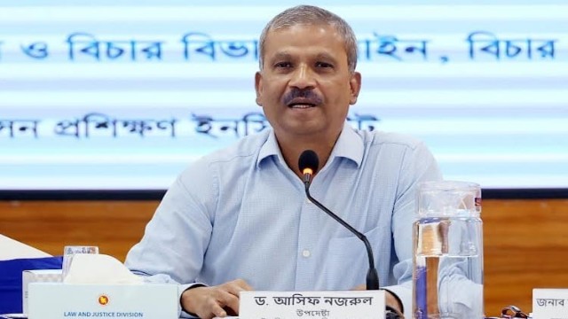 নির্বাচন পেছানোর কোনো সুযোগ নেই: আইন উপদেষ্টা   